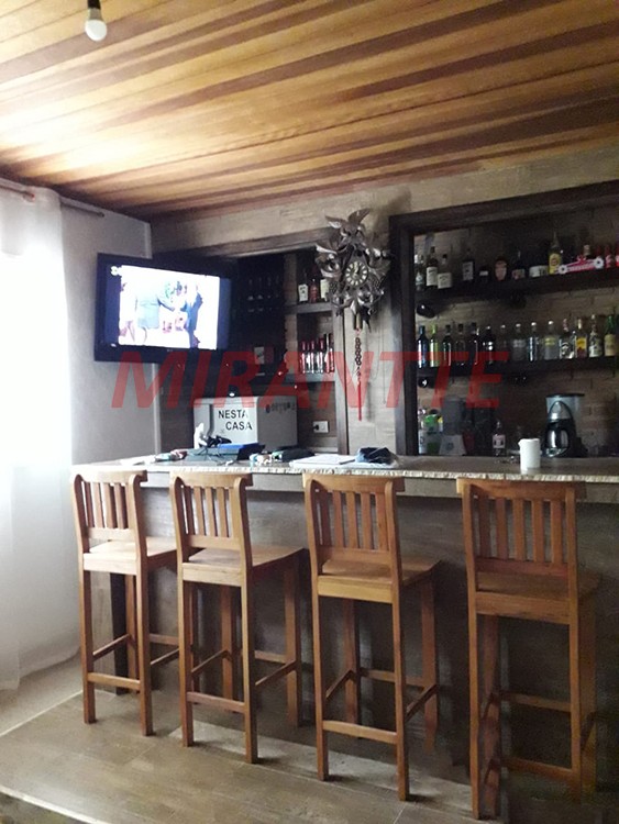 Sobrado com 4 quartos em Serra Da Cantareira