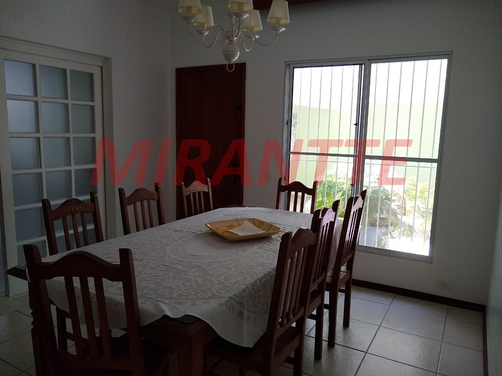 Sobrado de 201m² com 3 quartos em Limão