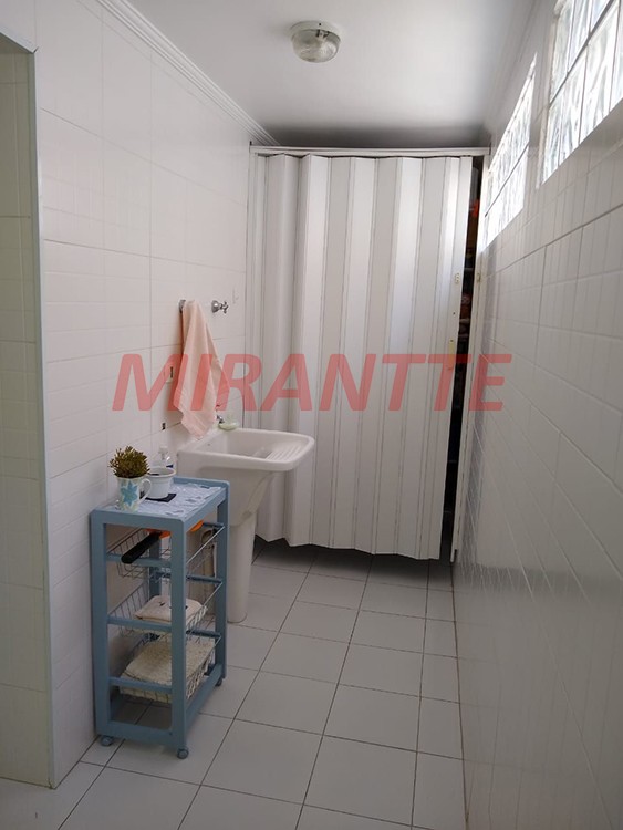 Sobrado de 201m² com 3 quartos em Limão