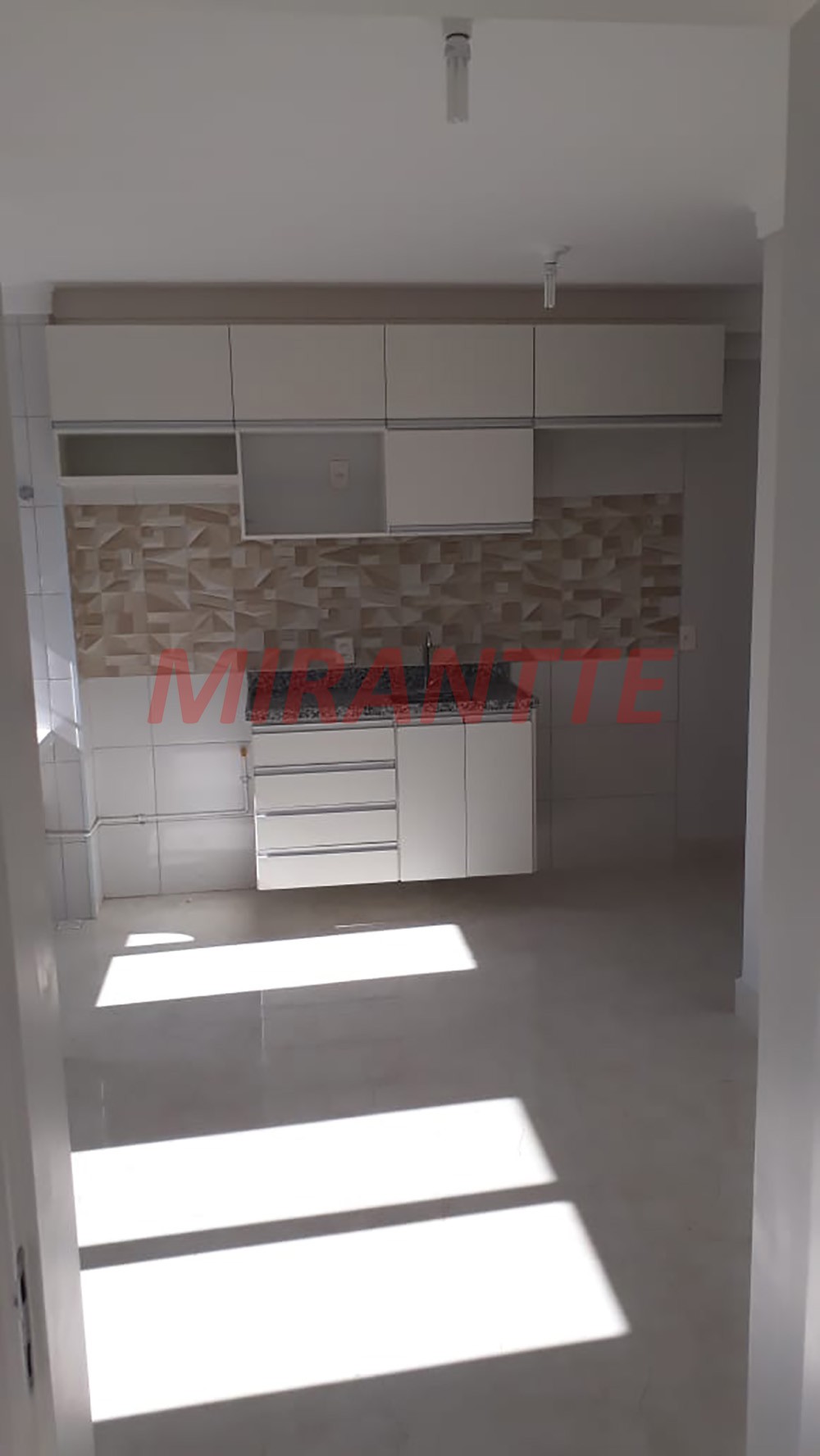 Apartamento de 42m² com 2 quartos em Santana