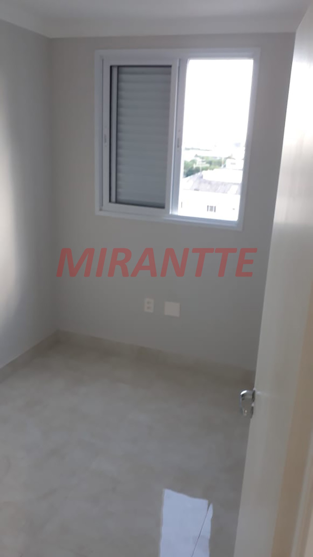 Apartamento de 42m² com 2 quartos em Santana