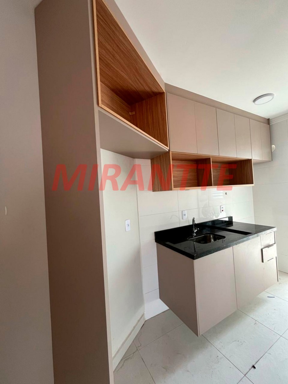 Apartamento de 52m² com 2 quartos em Vila Gustavo