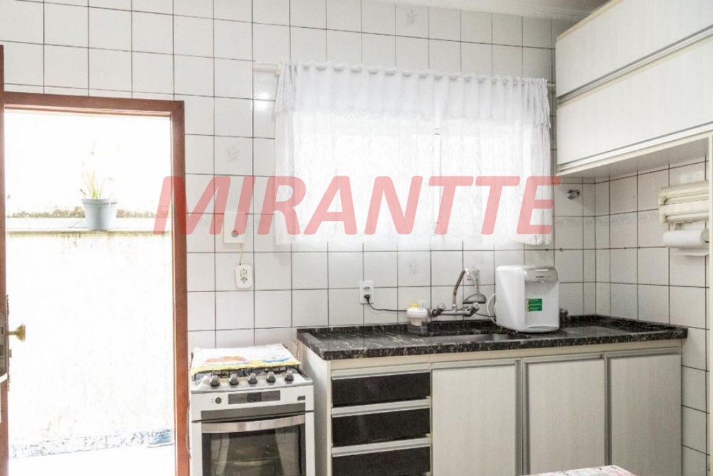 Casa terrea de 120m² com 3 quartos em Vila Nhocune