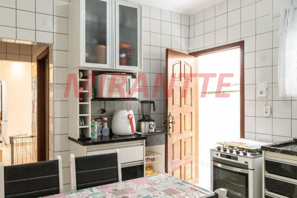 Casa terrea de 120m² com 3 quartos em Vila Nhocune