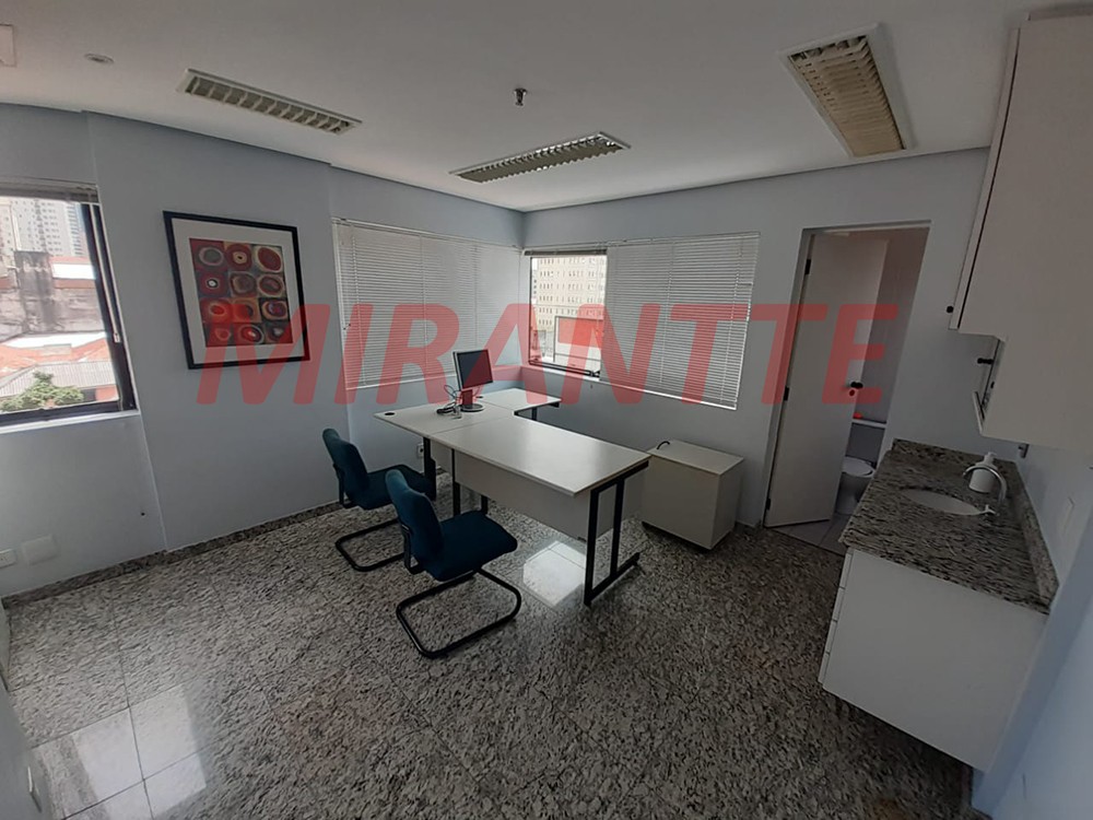 Conjunto comercial de 32m² em Santana