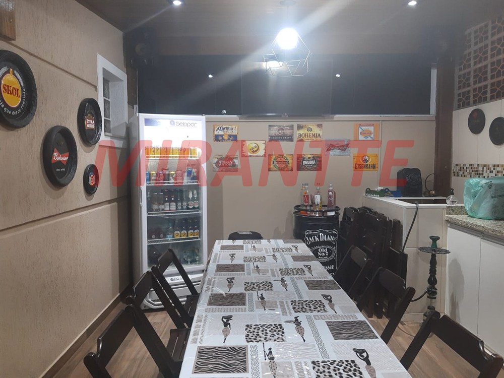 Sobrado de 200m² com 3 quartos em Imirim