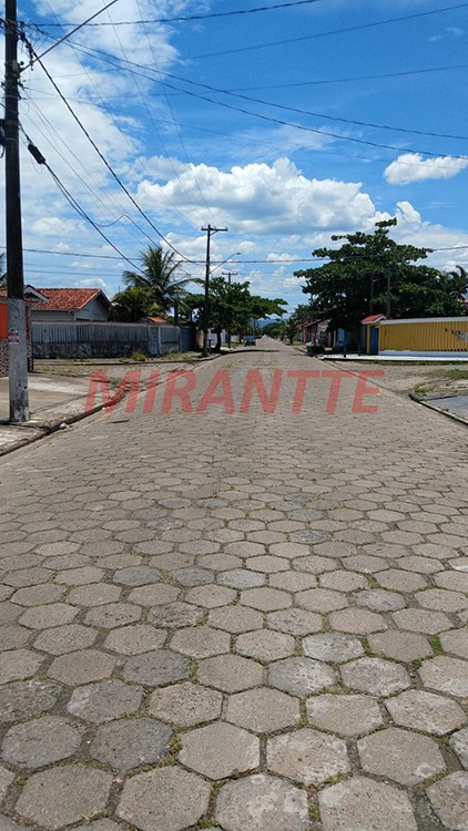 Casa terrea de 138m² com 3 quartos em Jardim Bopiporanga
