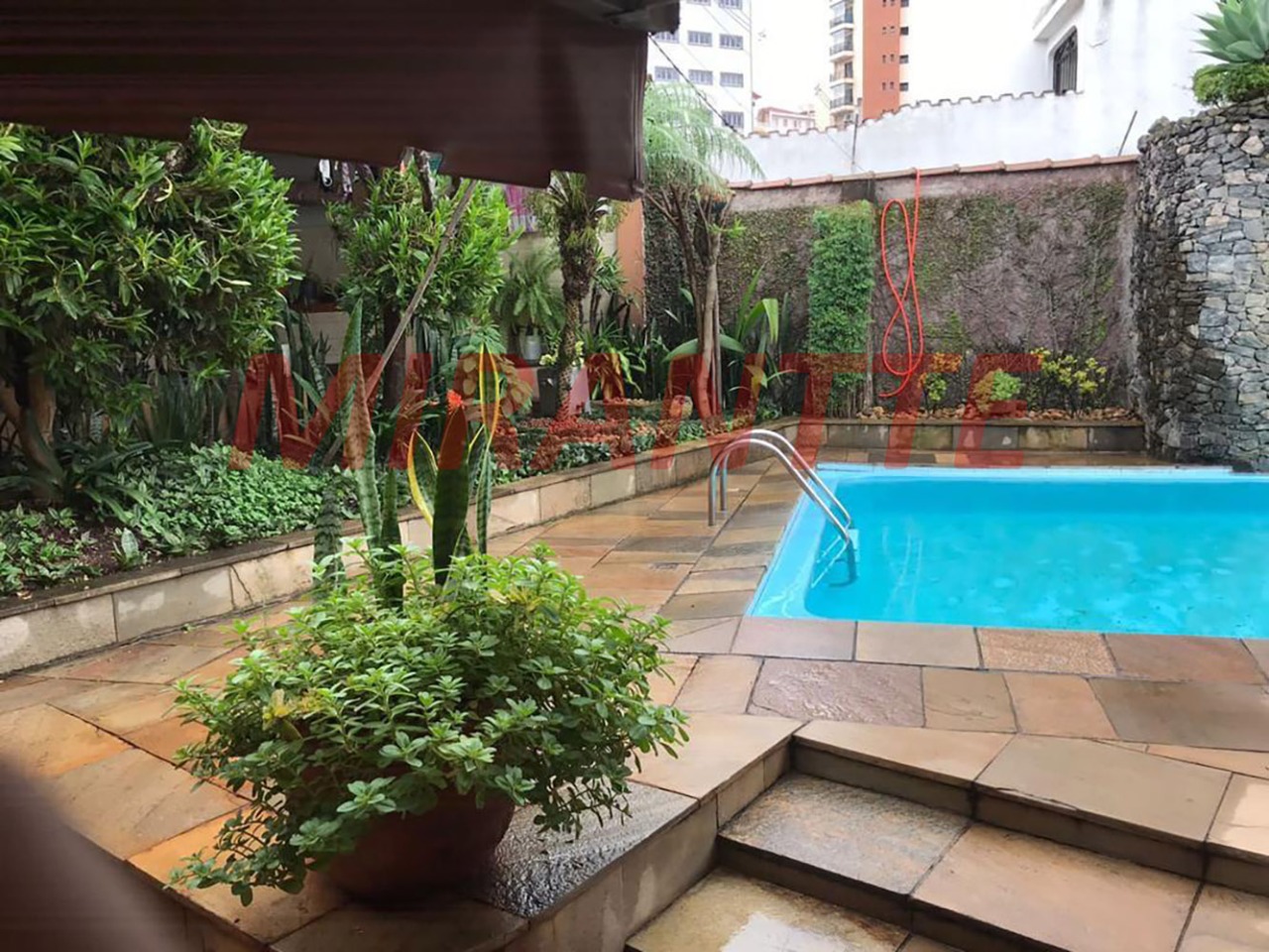 Sobrado de 685m² com 4 quartos em Vila Maria Alta
