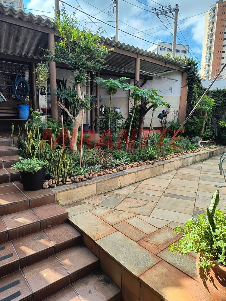 Sobrado de 685m² com 4 quartos em Vila Maria Alta