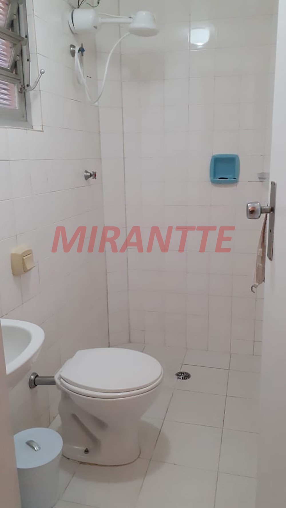 Sobrado de 240m² com 3 quartos em Santana