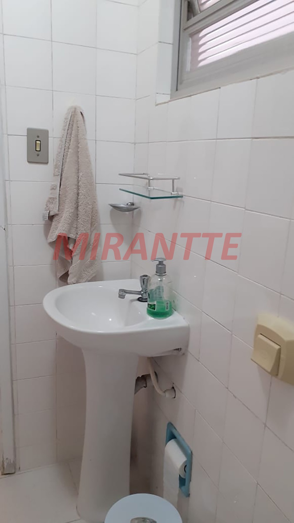 Sobrado de 240m² com 3 quartos em Santana