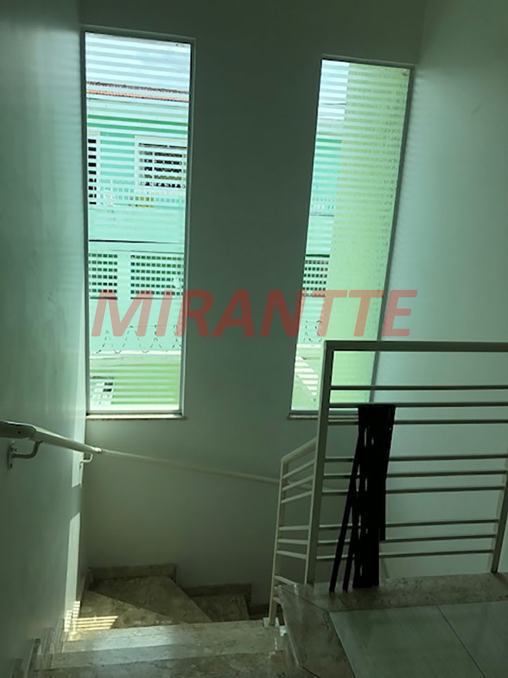 Sobrado de 115m² com 3 quartos em Jaçana
