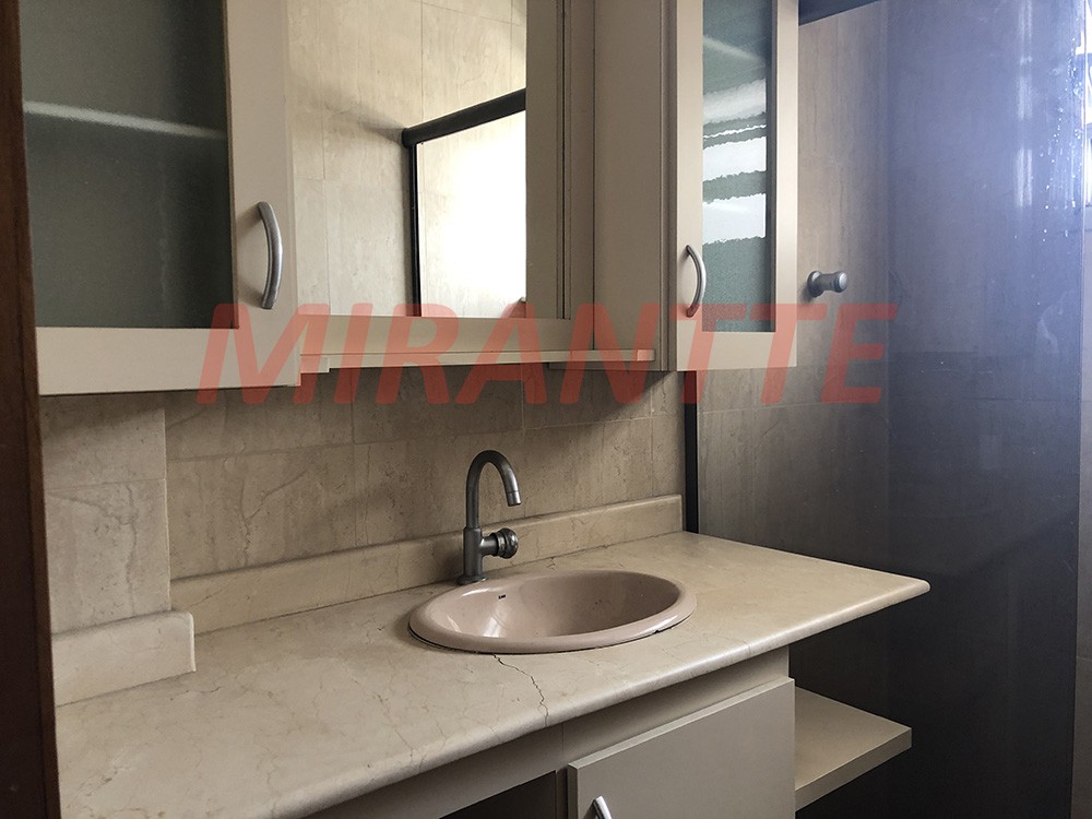 Apartamento com 3 quartos em Santa Cecilia