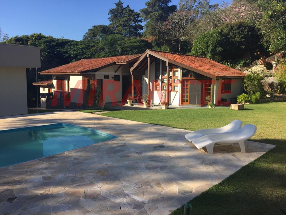 ChÁcara com 4 quartos em Jardim Alto da Colina