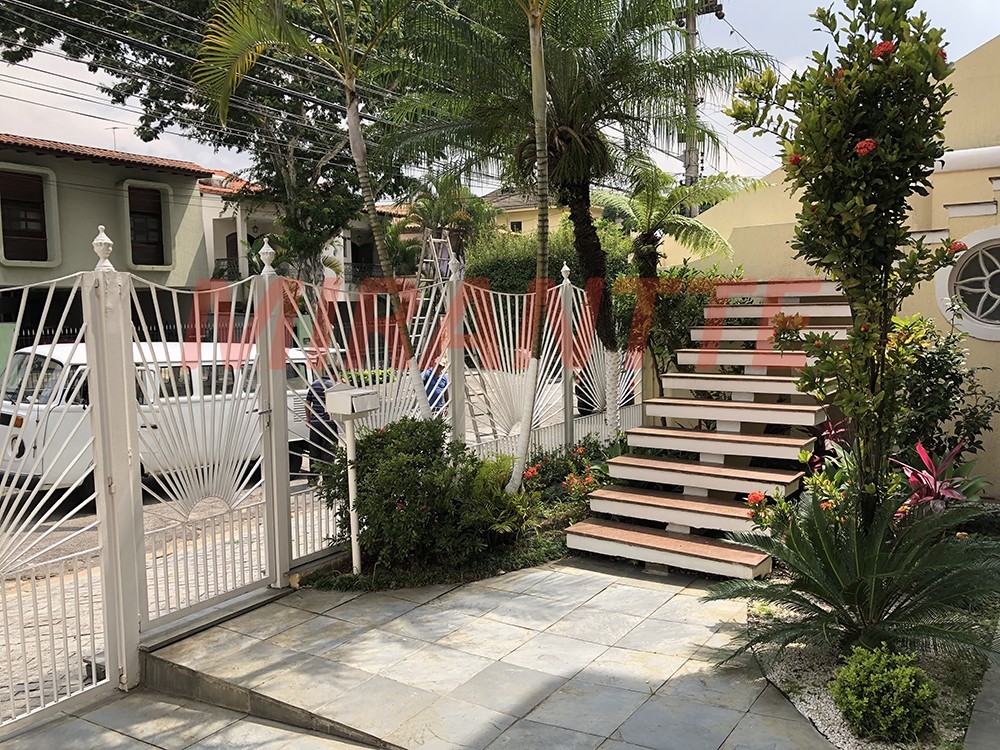 Sobrado de 288m² com 4 quartos em Jardim França