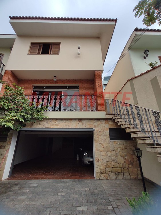 Sobrado de 272m² com 3 quartos em Tucuruvi