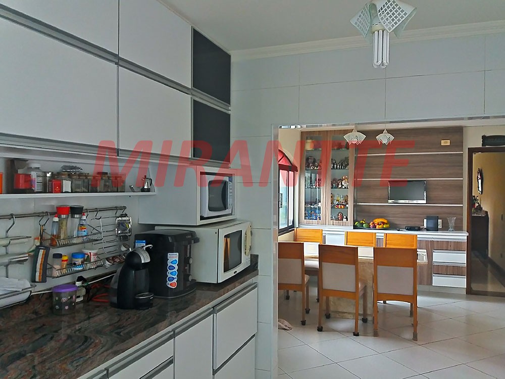 Sobrado de 199m² com 3 quartos em Parque Casa De Pedra