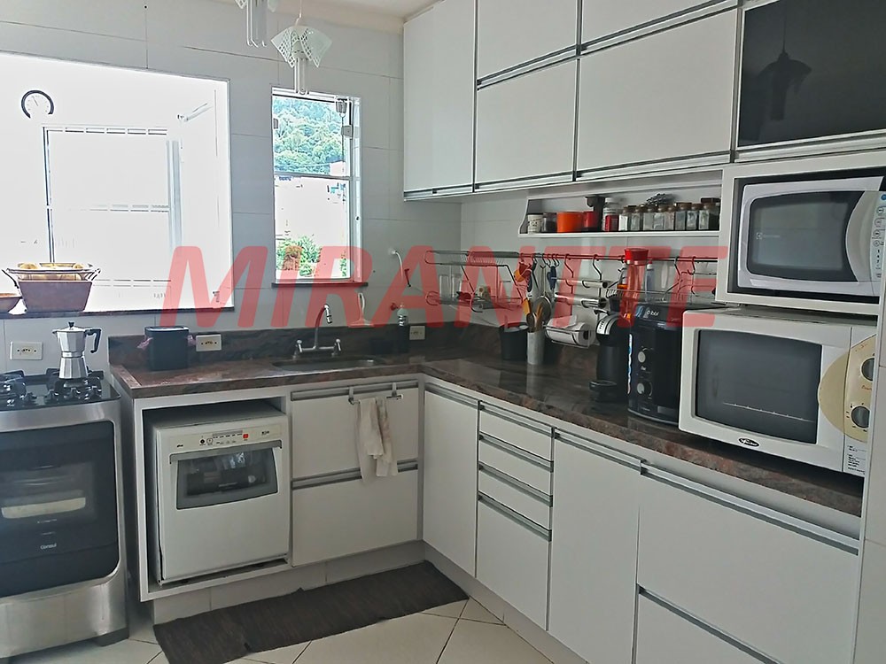 Sobrado de 199m² com 3 quartos em Parque Casa De Pedra