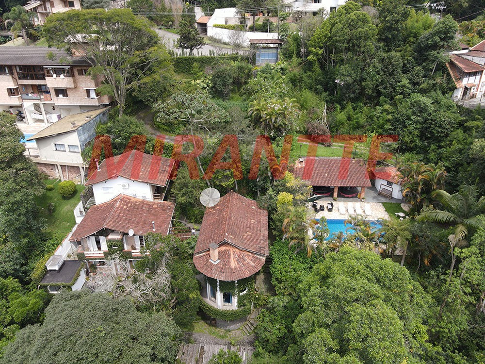 Sobrado de 237m² com 3 quartos em Serra da Cantareira