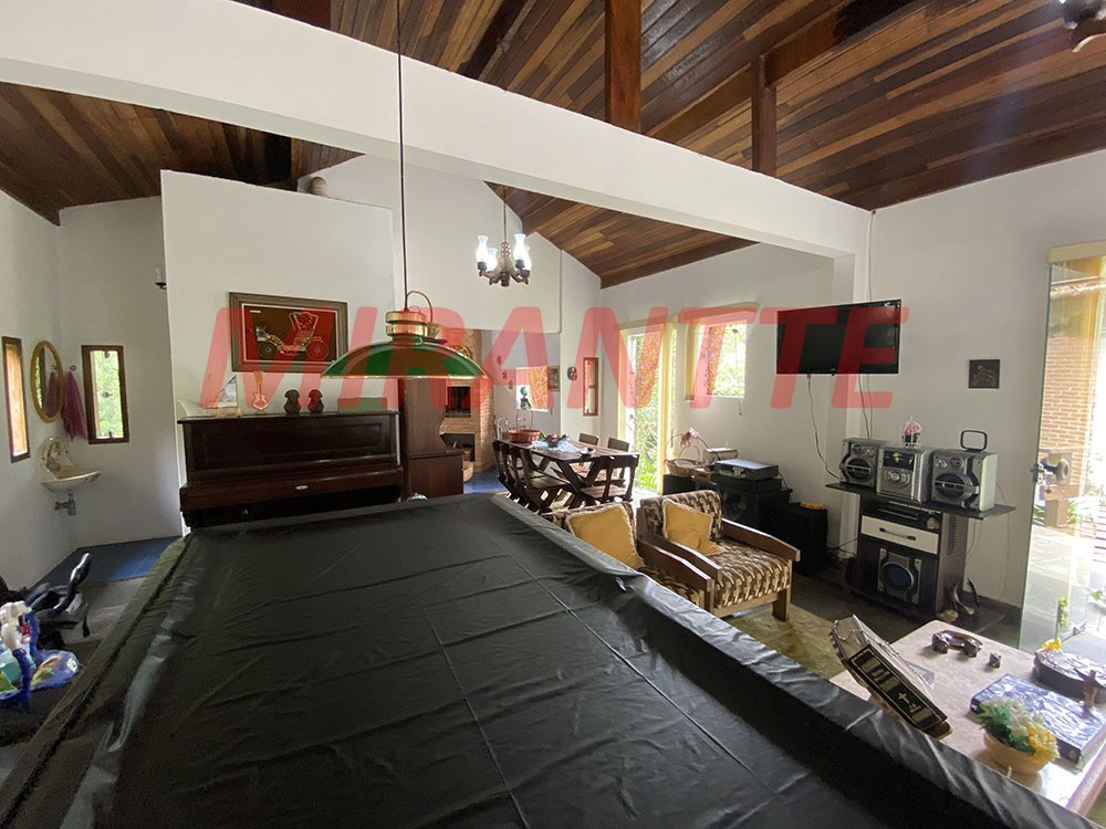 Sobrado de 237m² com 3 quartos em Serra da Cantareira