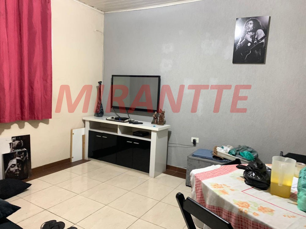 Casa terrea de 70m² com 3 quartos em Vila Constança