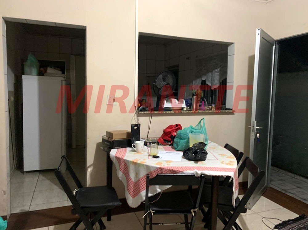 Casa terrea de 70m² com 3 quartos em Vila Constança