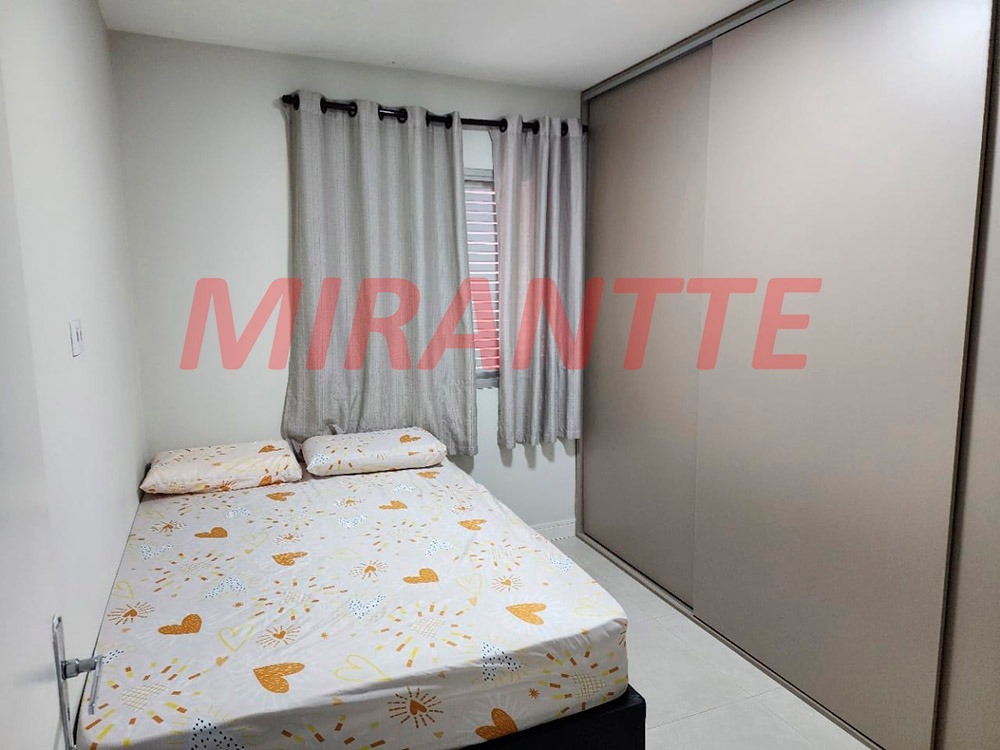 Apartamento com 2 quartos em Água Fria