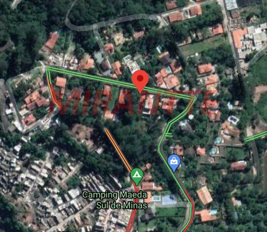 Terreno de 990m² em CENTRO