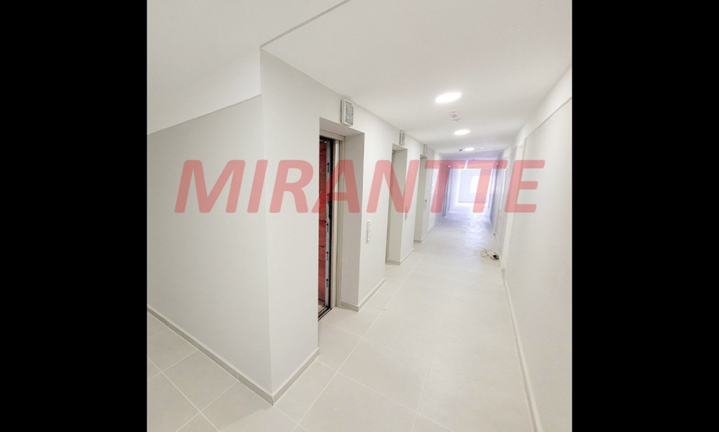Apartamento de 39m² com 2 quartos em Santana