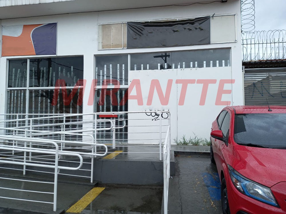 Comercial de 480m² em Vila Galvão