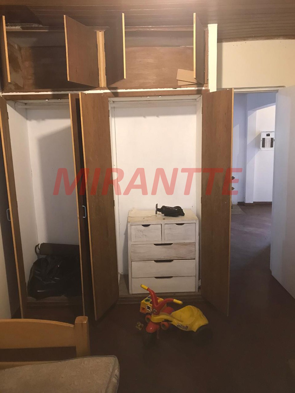 Casa terrea de 250m² com 3 quartos em Serra da Cantareira