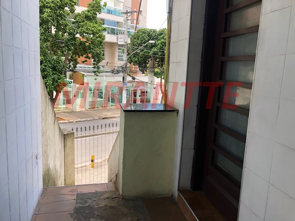 Sobrado de 195m² com 6 quartos em Santana
