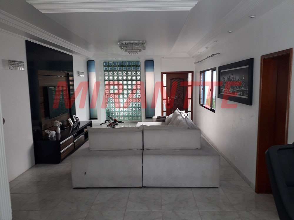 Sobrado de 450m² com 6 quartos em Jardim Leonor Mendes De Barros