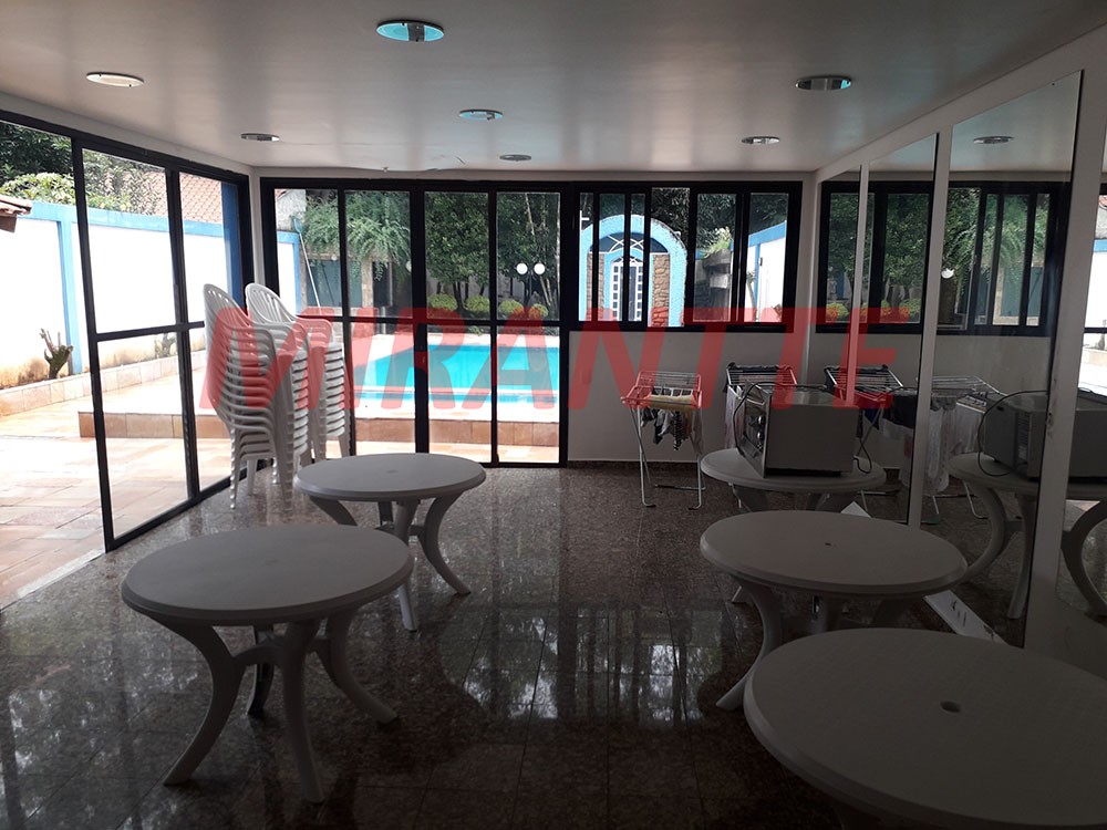 Sobrado de 450m² com 6 quartos em Jardim Leonor Mendes De Barros