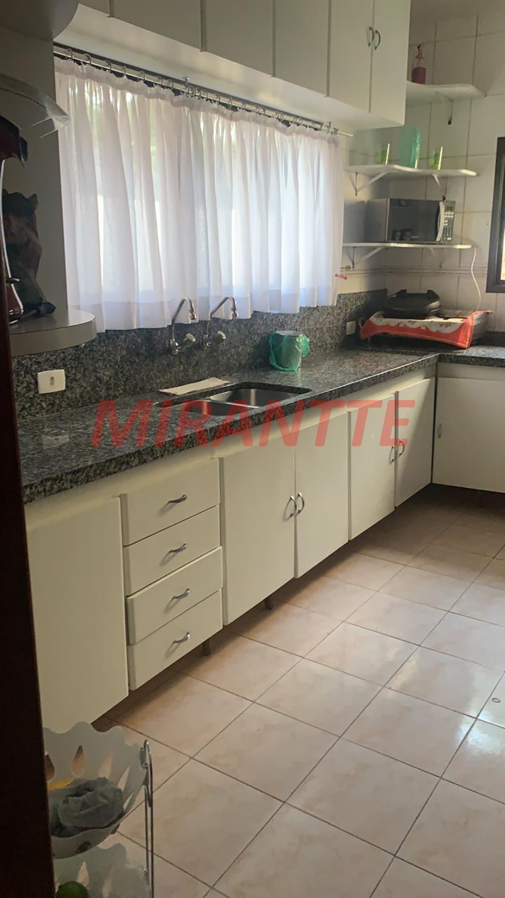 Sobrado de 450m² com 6 quartos em Jardim Leonor Mendes De Barros
