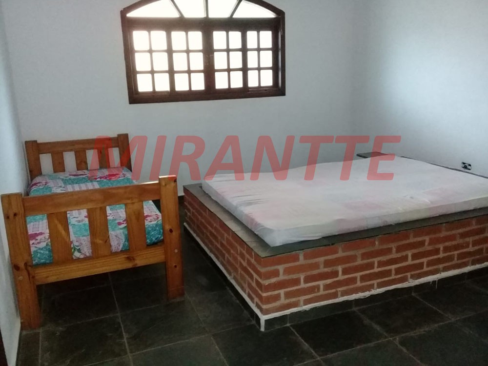 ChÁcara com 3 quartos em Centro
