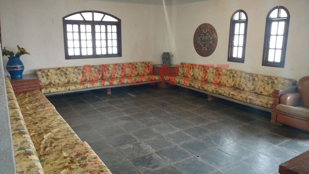 ChÁcara com 3 quartos em Centro