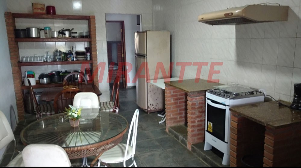 ChÁcara com 3 quartos em Centro