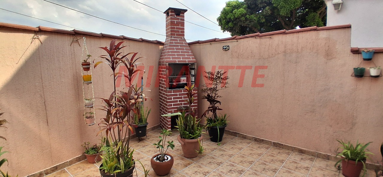Sobrado de 204m² com 4 quartos em Vila Maria Alta