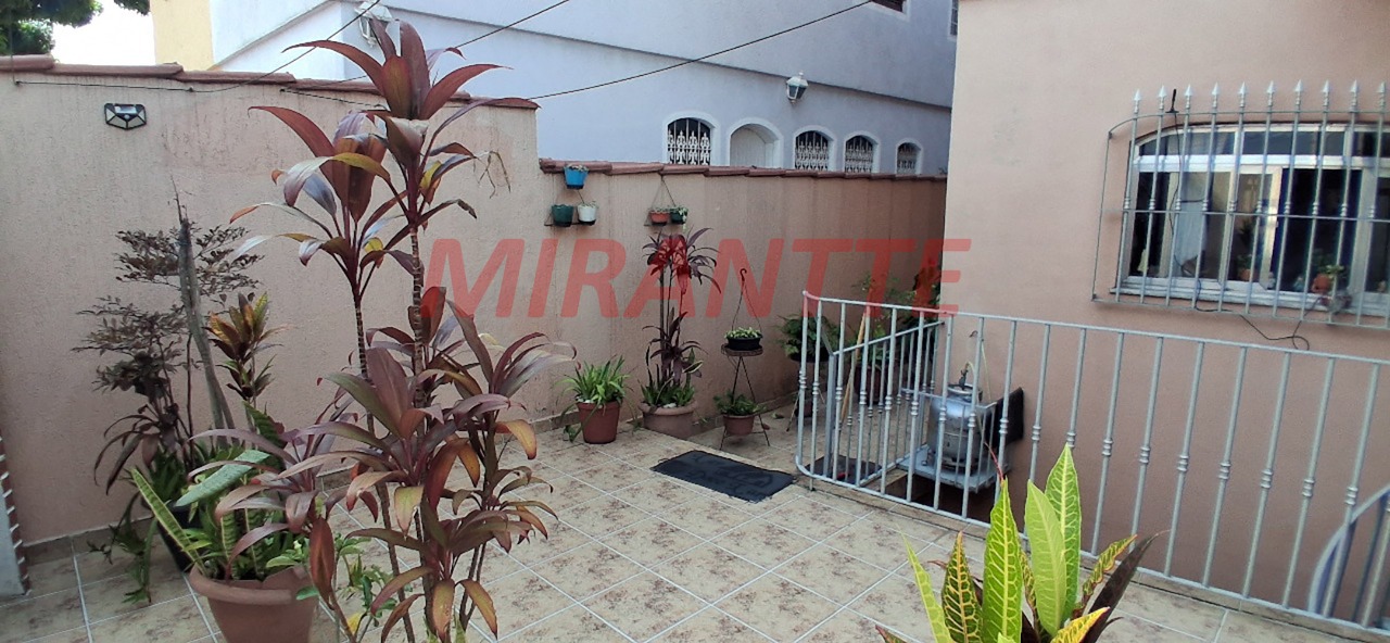 Sobrado de 204m² com 4 quartos em Vila Maria Alta