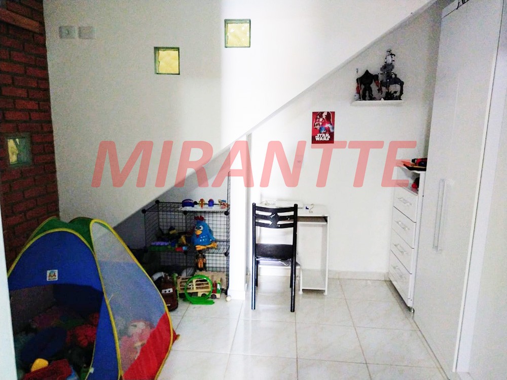 Sobrado de 200m² com 3 quartos em Parque Edu Chaves