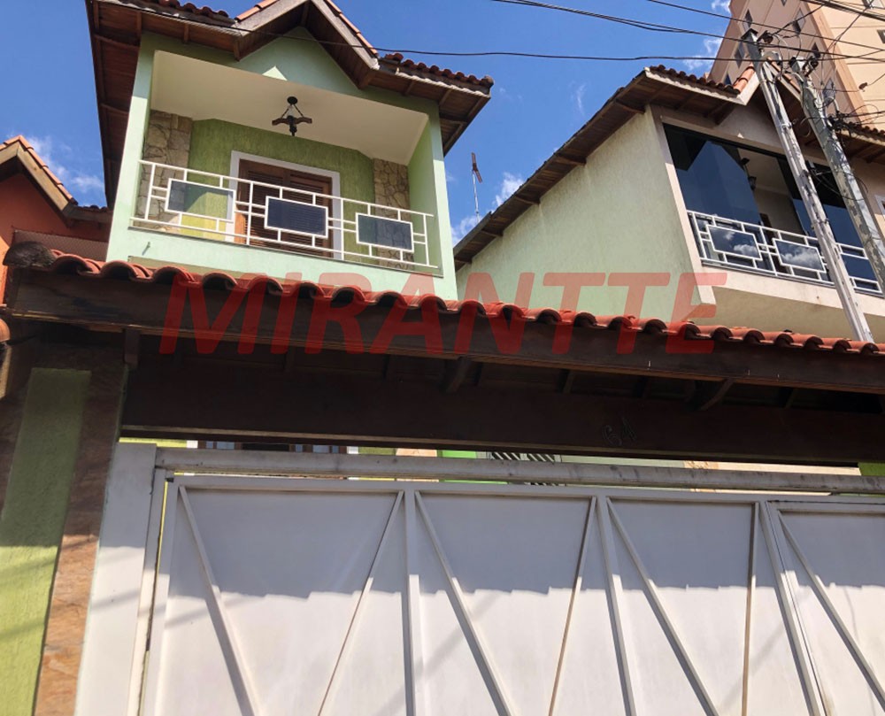 Sobrado de 207m² com 3 quartos em Jardim Flor da Montanha