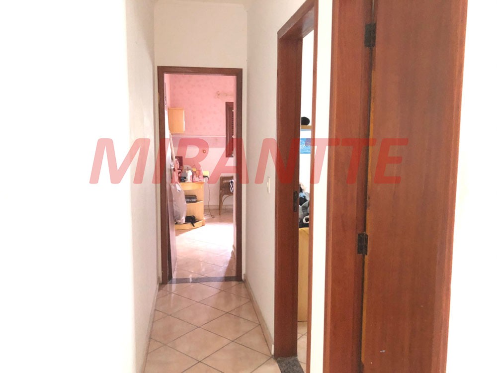 Sobrado de 207m² com 3 quartos em Jardim Flor da Montanha