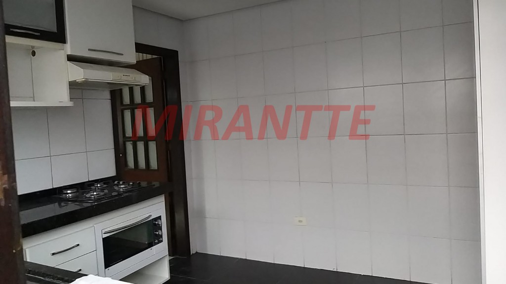 Casa terrea com 2 quartos em Jardim Brasil