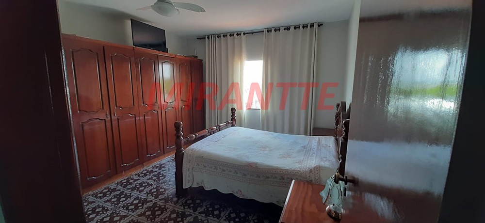Sobrado de 250m² com 3 quartos em Jardim Santa Cruz