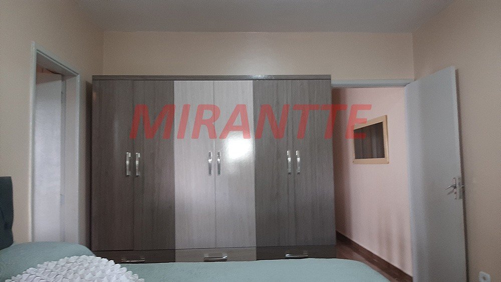 Sobrado de 257m² com 3 quartos em Taipas