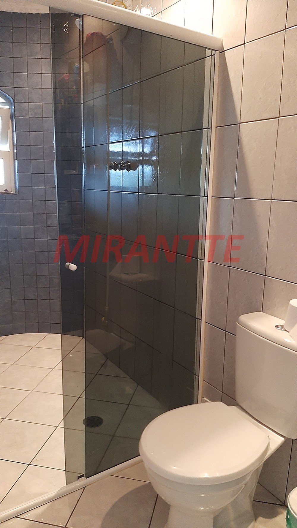 Sobrado de 257m² com 3 quartos em Taipas