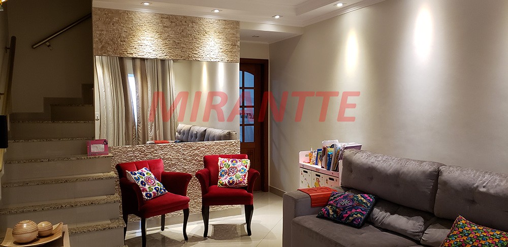 Sobrado de 98m² com 2 quartos em Vila Bonilha
