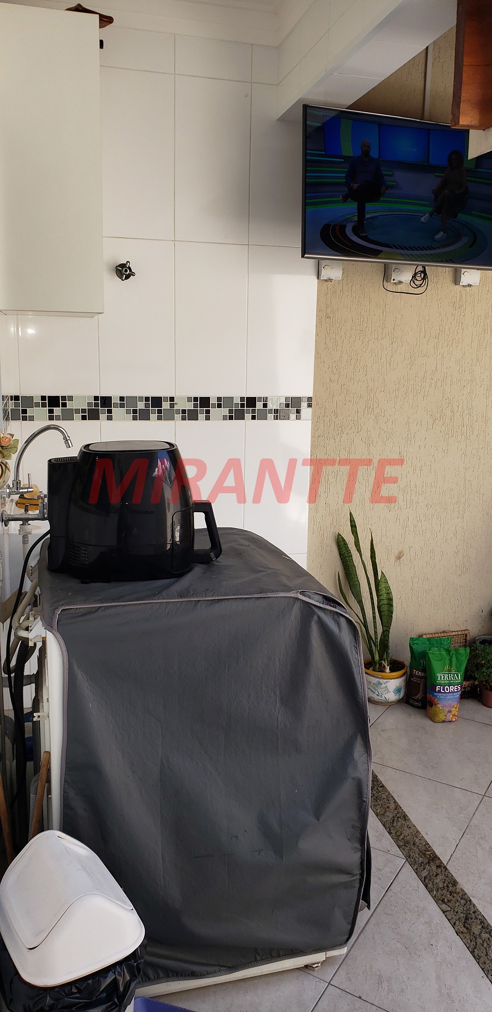 Sobrado de 98m² com 2 quartos em Vila Bonilha