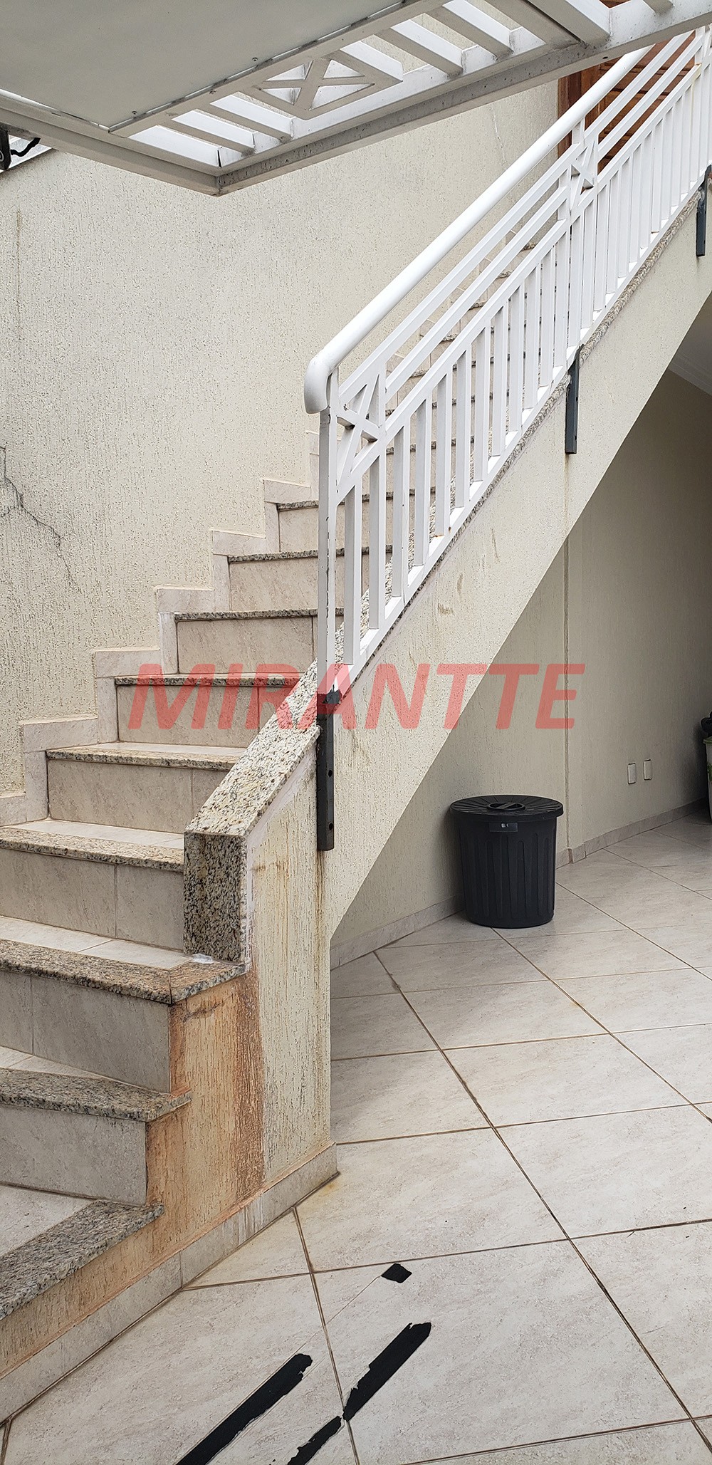 Sobrado de 98m² com 2 quartos em Vila Bonilha